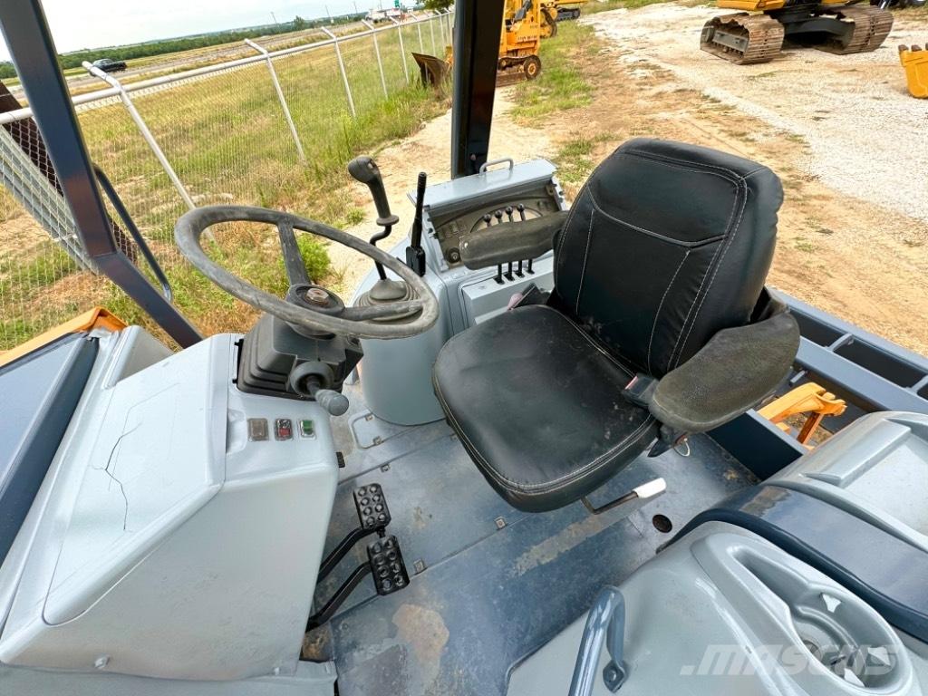 CASE 570 M XT Radlader