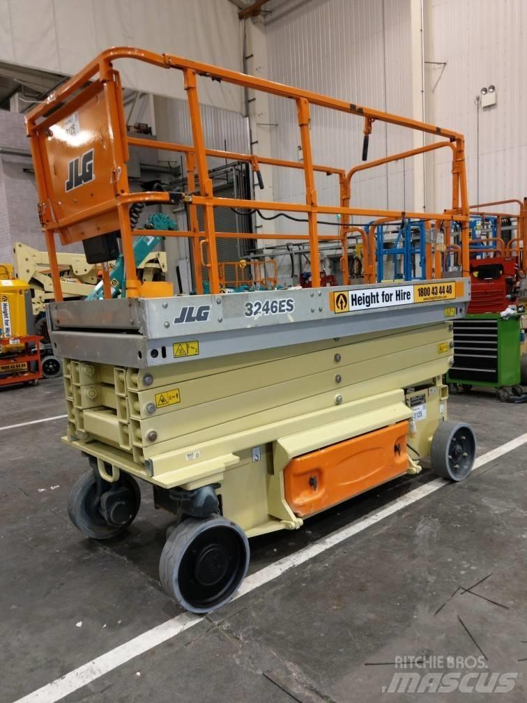 JLG ES 3246 Scheren-Arbeitsbühnen