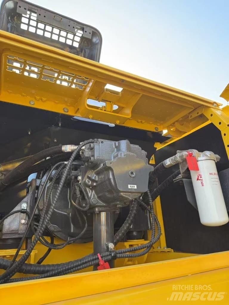 Komatsu 350LC-8 Raupenbagger