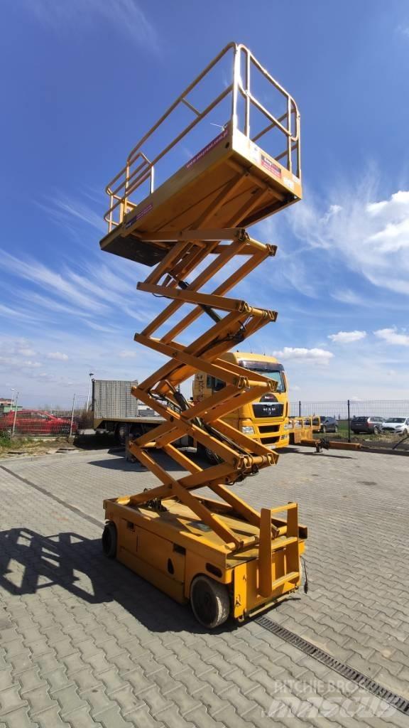 Haulotte Compact 12 Scheren-Arbeitsbühnen