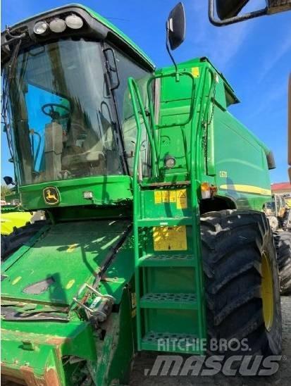 John Deere C 670 Mähdrescher