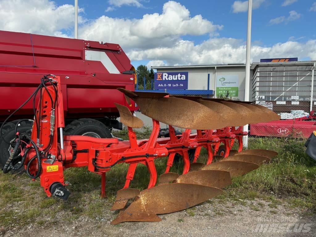 Kuhn Vari-Master 153 Wendepflüge