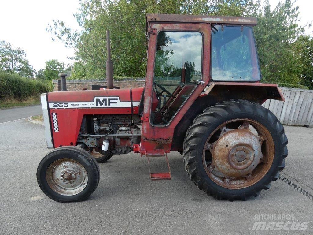 Massey Ferguson 265 Traktoren