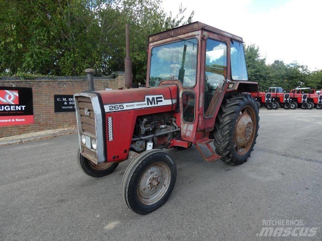 Massey Ferguson 265 Traktoren