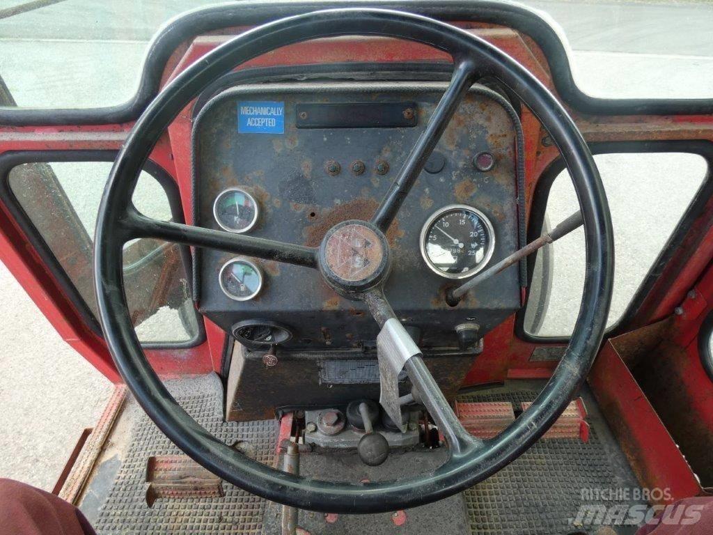 Massey Ferguson 265 Traktoren