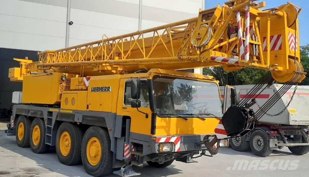 Liebherr 1070/1 Kranen voor alle terreinen
