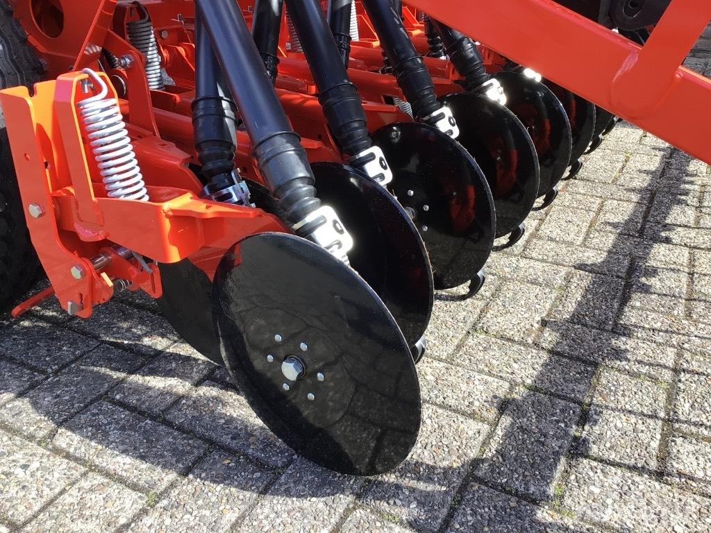 Kuhn Premia 300-24MD Drillmaschinen