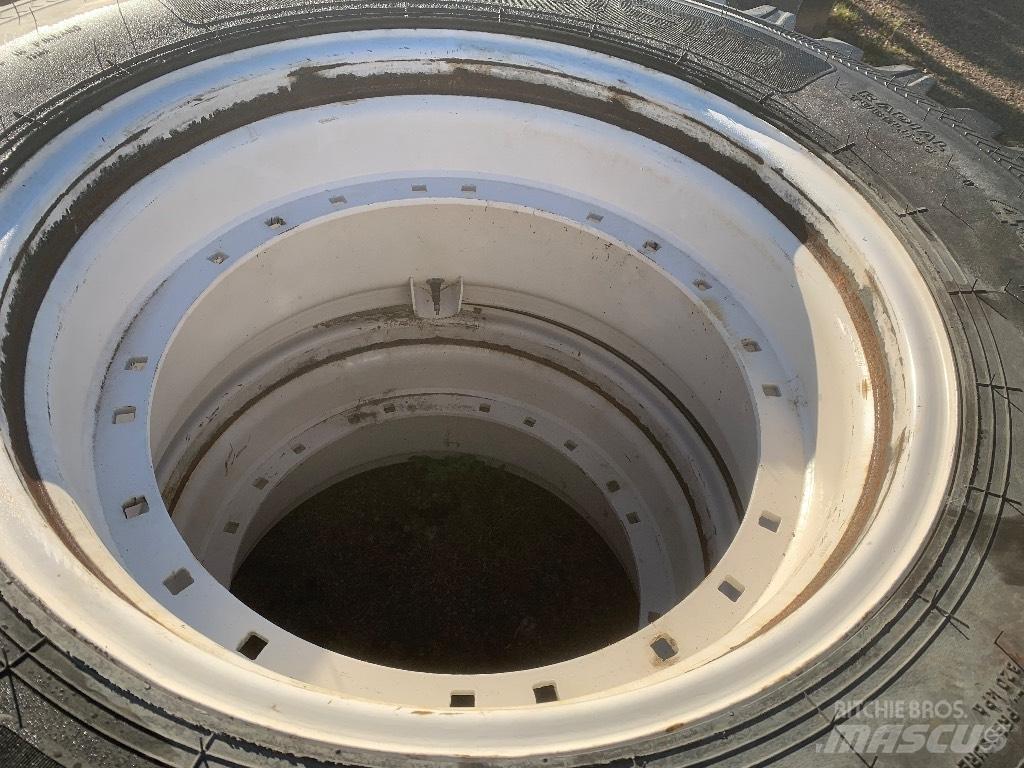 Nokian 16.9 R28 Reifen