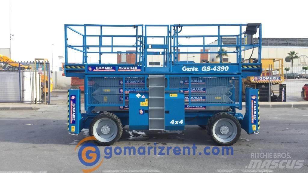 Genie GS 4390 Scheren-Arbeitsbühnen