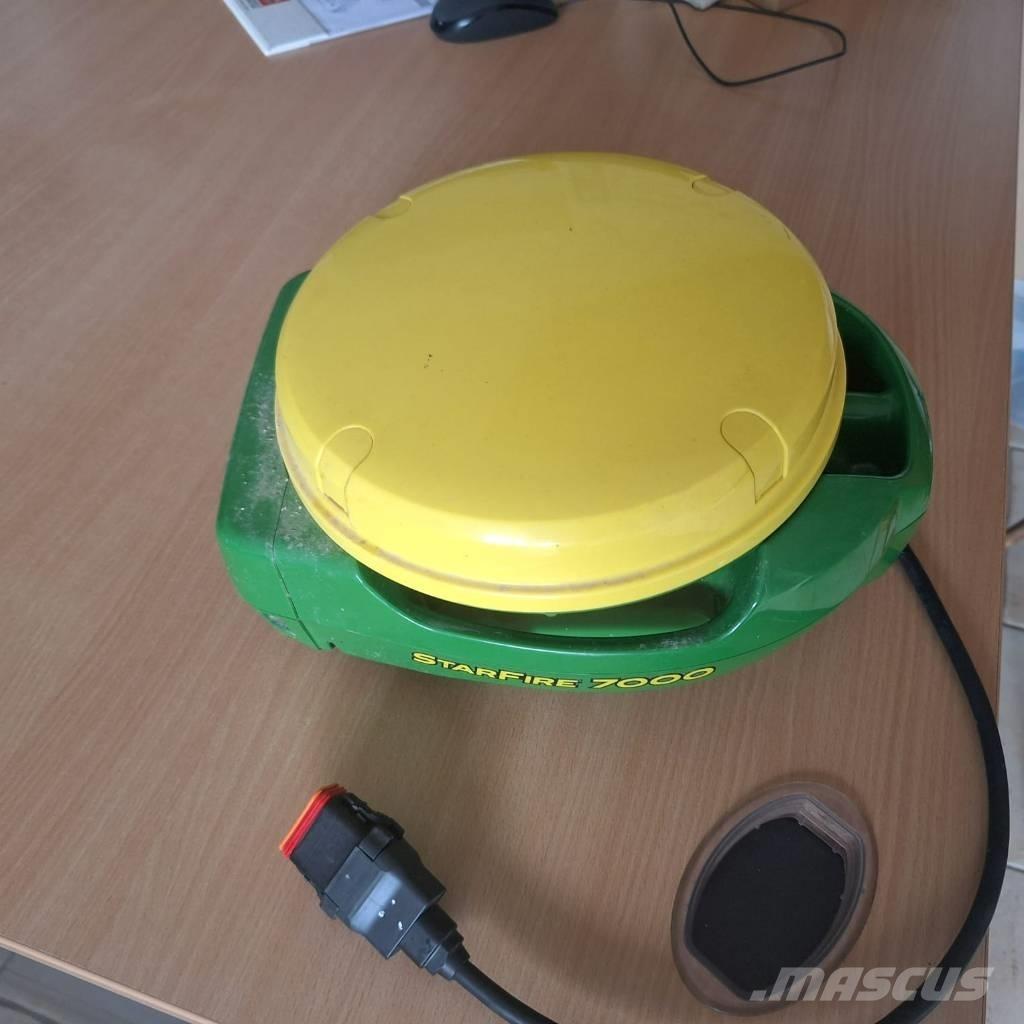 John Deere 6195 R Traktoren