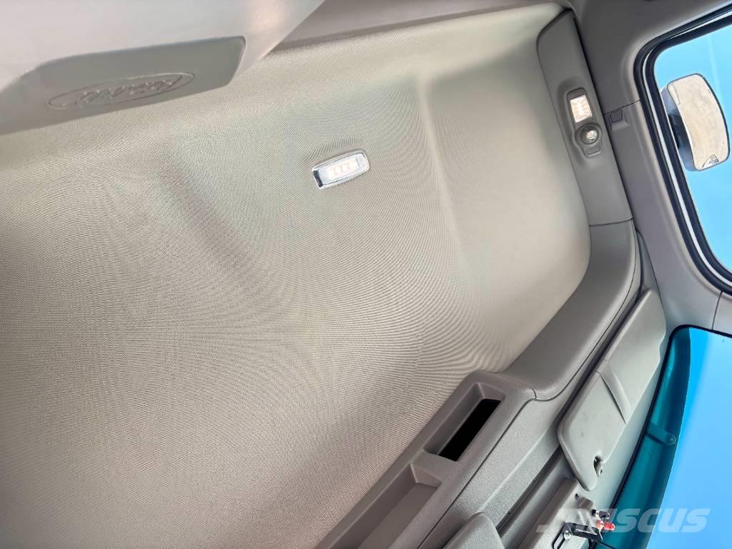 Peterbilt 567 Sattelzugmaschinen