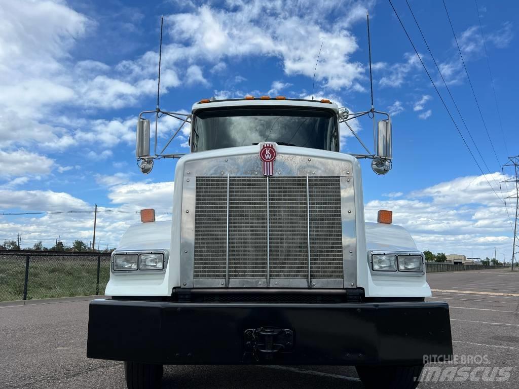 Kenworth T 800 Sattelzugmaschinen