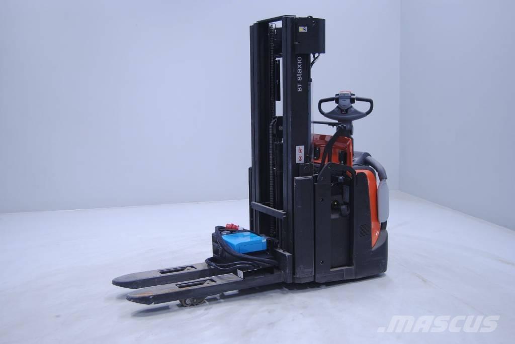 Toyota SPE140L Deichselstapler