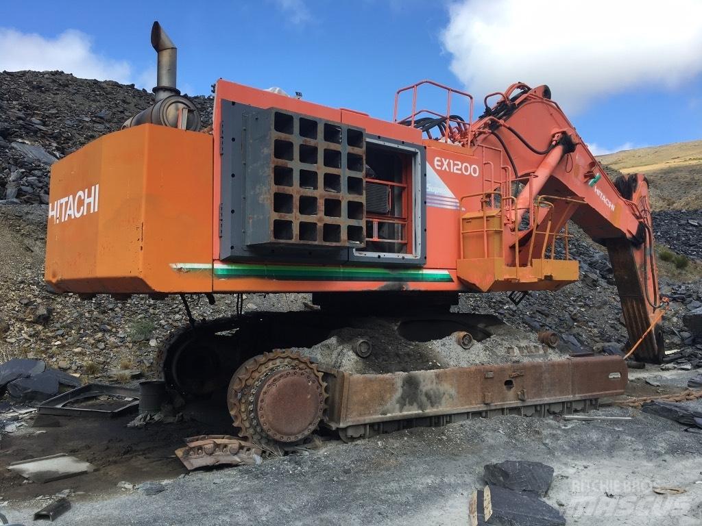 Hitachi EX 1200-5 C Raupenbagger