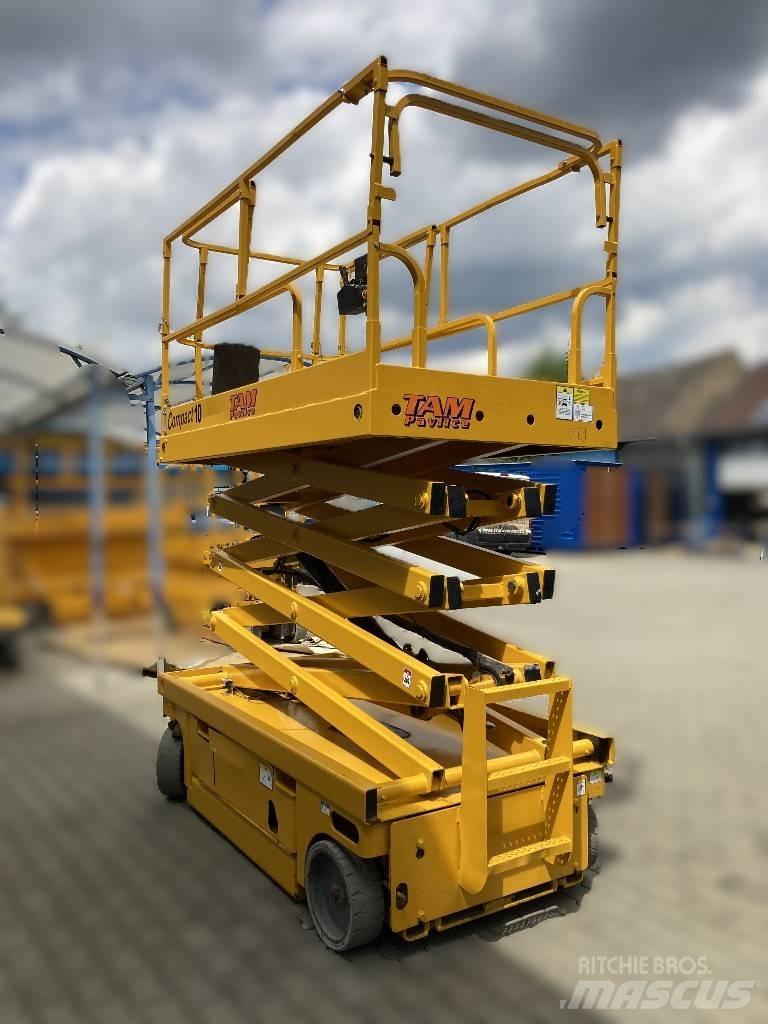 Haulotte Compact 10 Scheren-Arbeitsbühnen