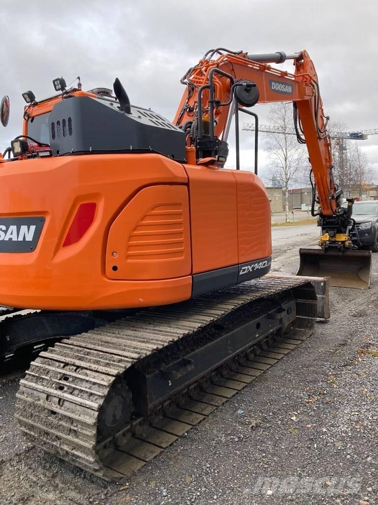 Doosan DX 140 LCR Raupenbagger