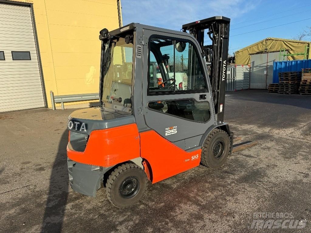 Toyota 52-8FDF25 Diesel heftrucks
