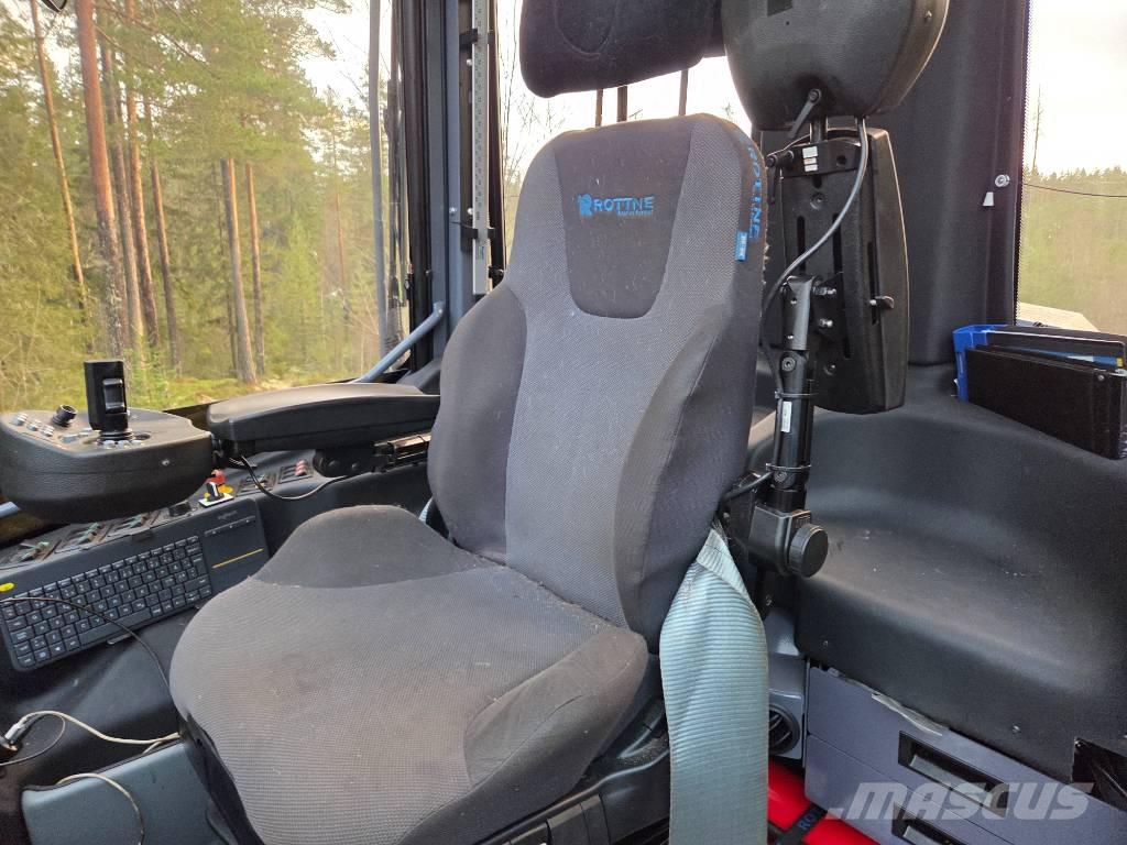 Rottne H11D Harvester