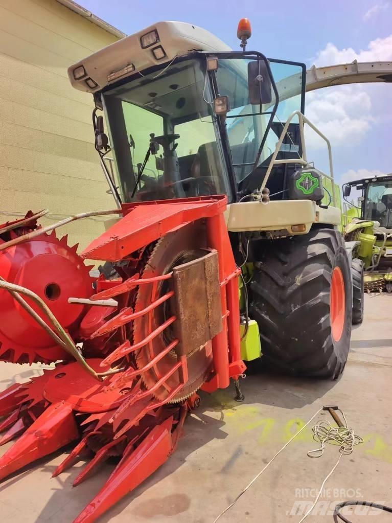 CLAAS Jaguar 870 Selbstfahrende Häcksler