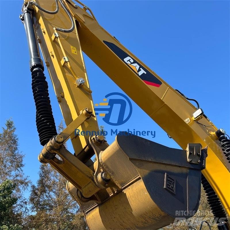 CAT 323D2 Raupenbagger