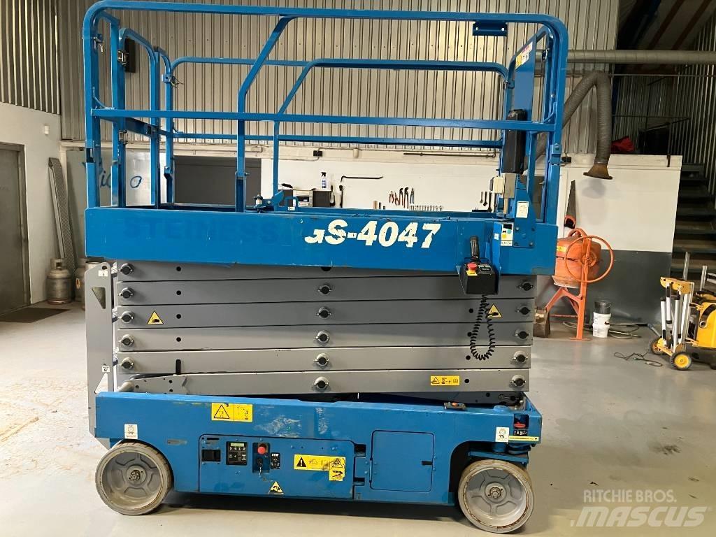 Genie GS 4047 Scheren-Arbeitsbühnen