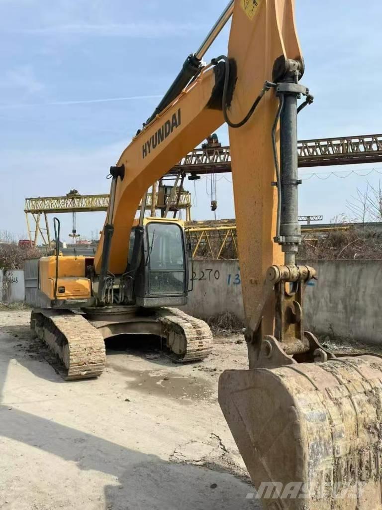 Hyundai 215VS Raupenbagger
