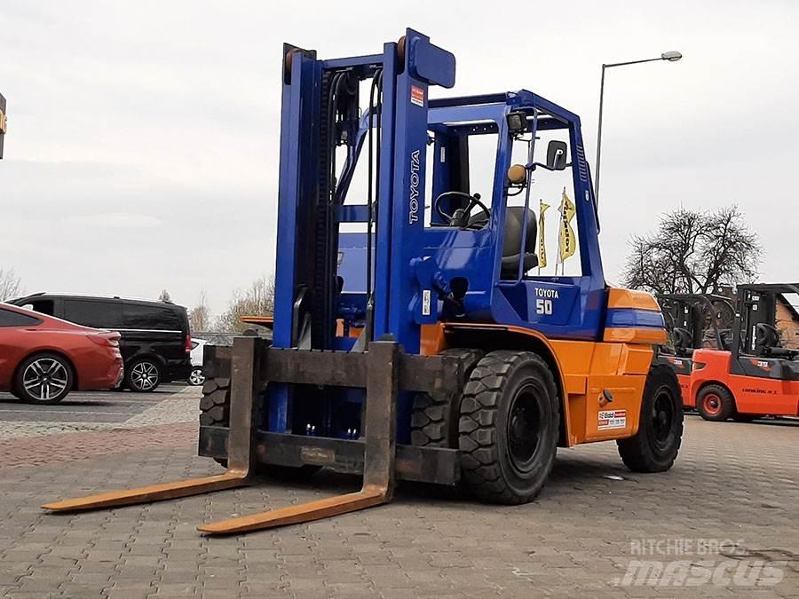 Toyota 5FDF50 Diesel heftrucks