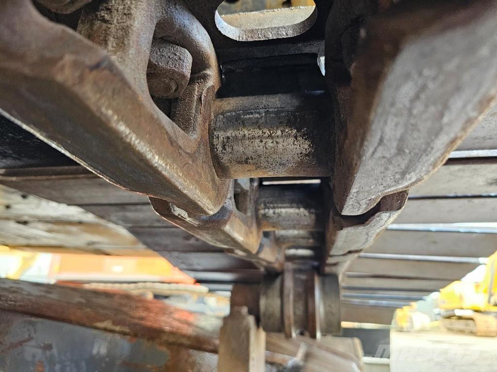 CASE CX250C Raupenbagger