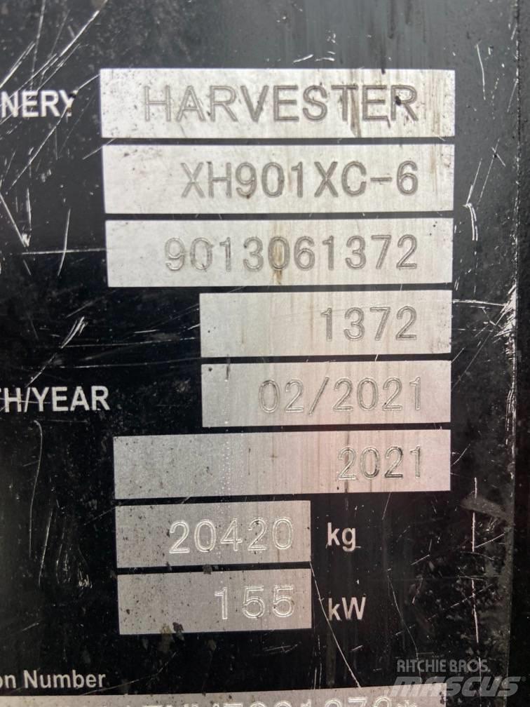 Komatsu 901XC Harvester