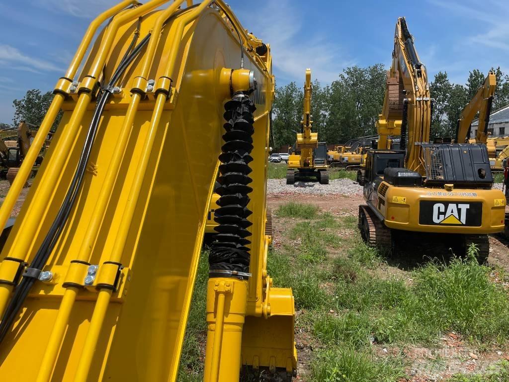 Komatsu PC 220 Raupenbagger