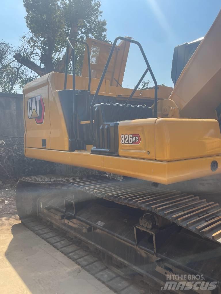 CAT 326 GC Raupenbagger
