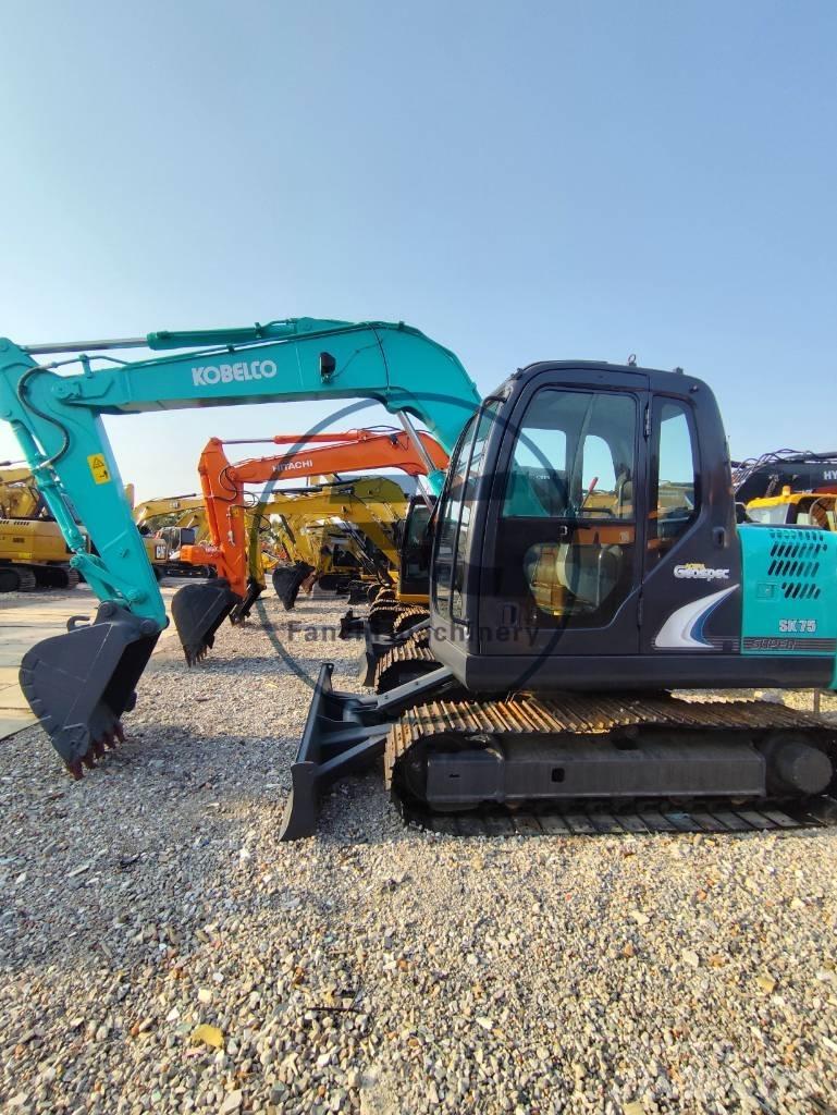Kobelco SK 75 Raupenbagger