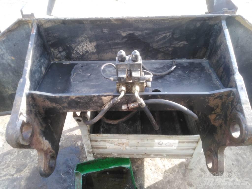 CAT M 318 Chassis