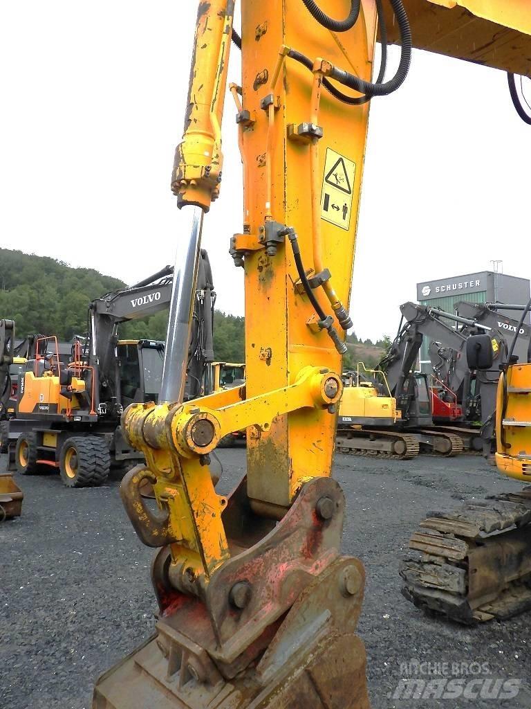 JCB JZ 235 LC Raupenbagger