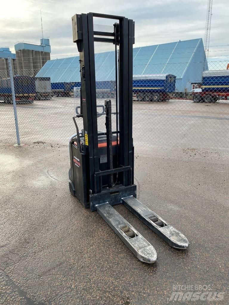 Toyota BT SPE 140 Deichselstapler