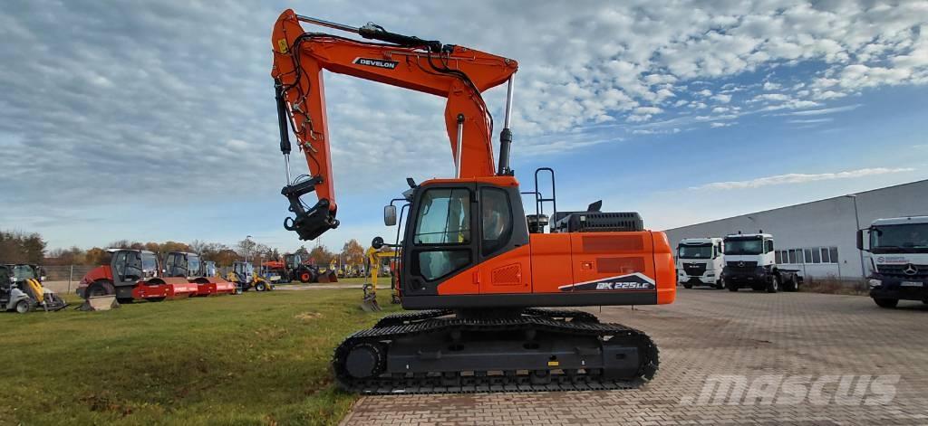 Doosan DX 225 LC-7 Raupenbagger