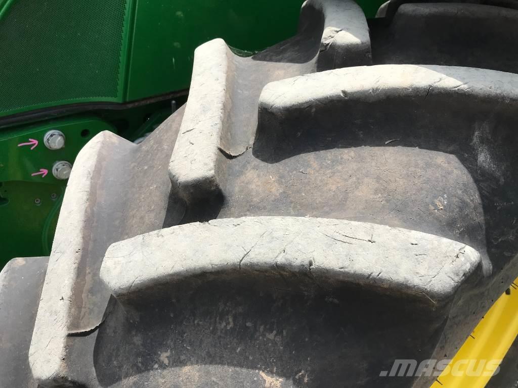 John Deere 6130 M Traktoren