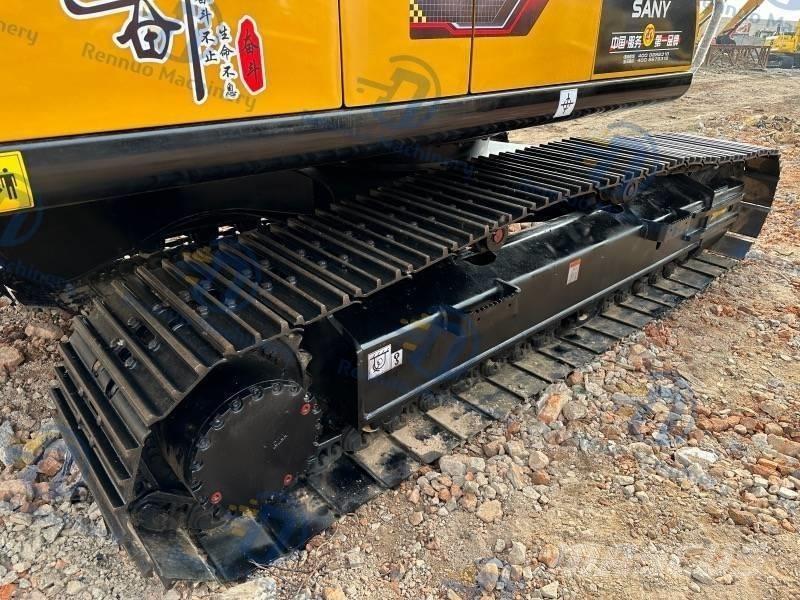 Sany SY 215 C Raupenbagger