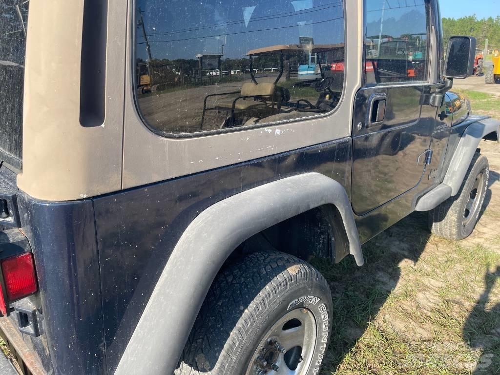 Jeep Wrangler PKWs