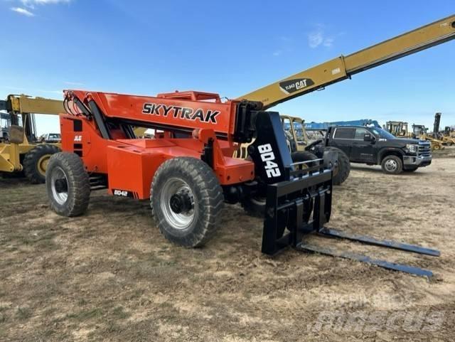 SkyTrak 8042 Teleskoplader