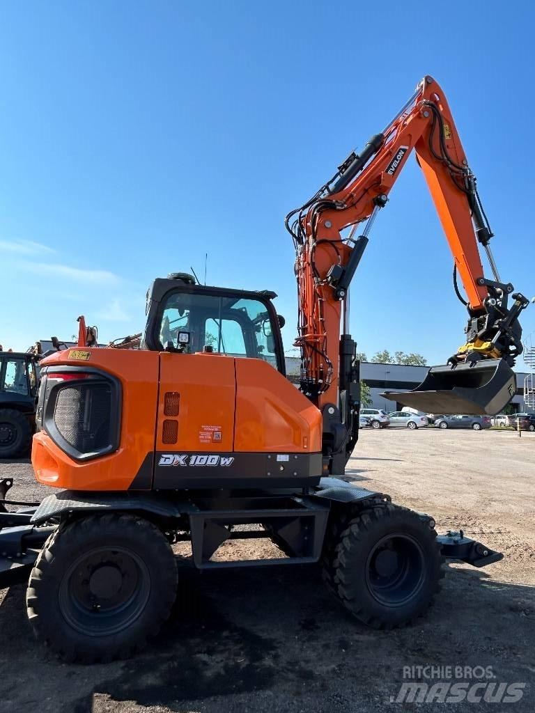 Develon DX 100 W-7 Mobilbagger