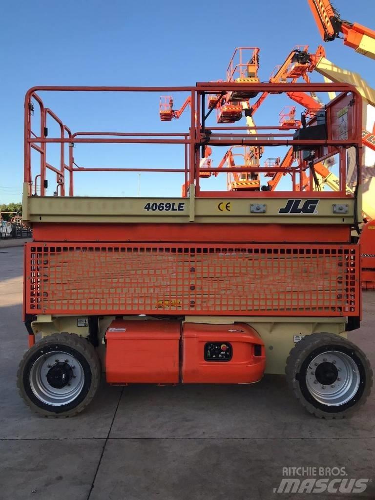 JLG 4069 LE Scheren-Arbeitsbühnen