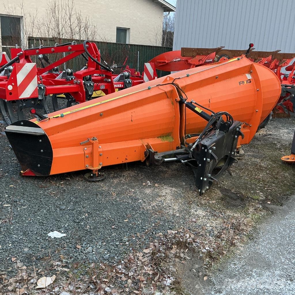 FMG AA330-CITY Schneeschilde und -pflüge