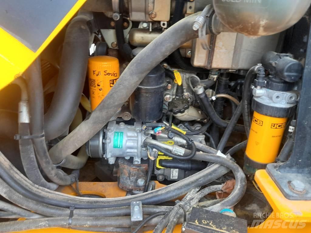 JCB TM 320 Teleskoplader für Landwirtschaft