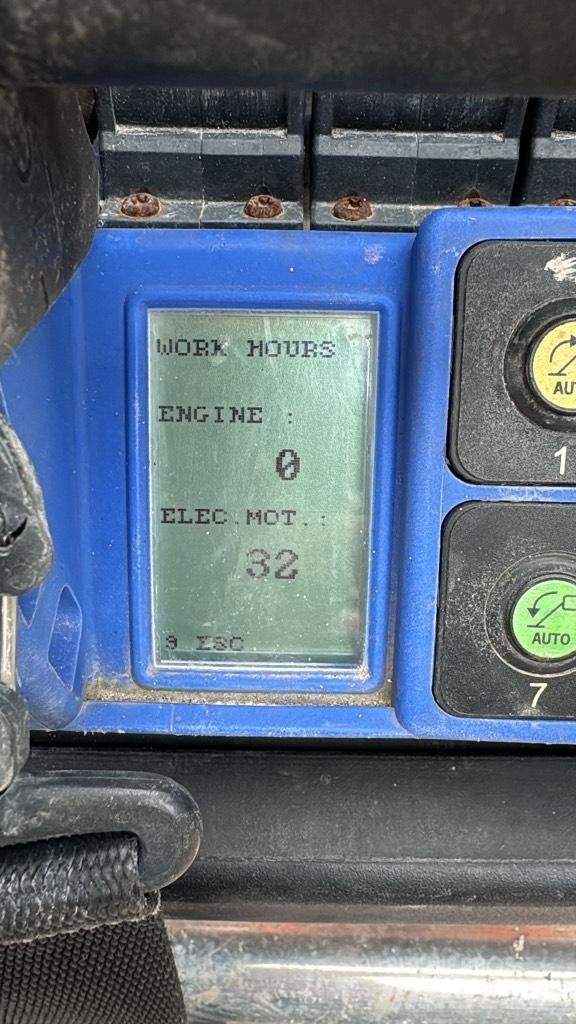 JLG X 20 J Plus Gelenkteleskoparbeitsbühnen