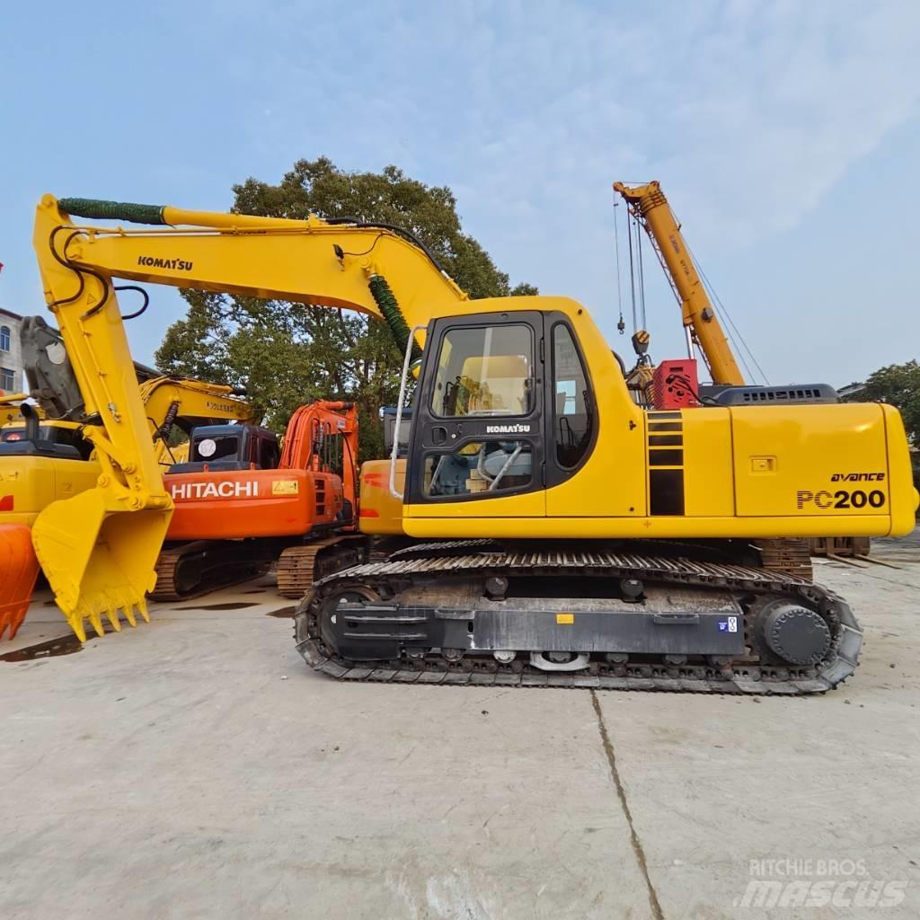 Komatsu PC 200-6 Midibagger  7t - 12t