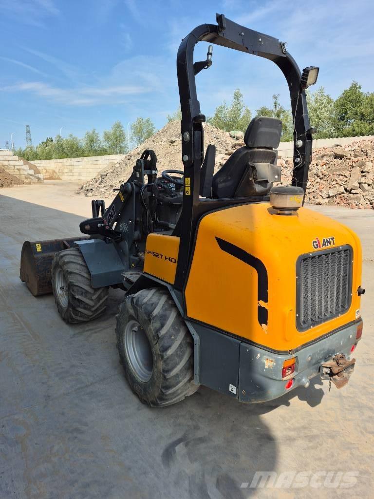 GiANT V 452 T HD Minilader