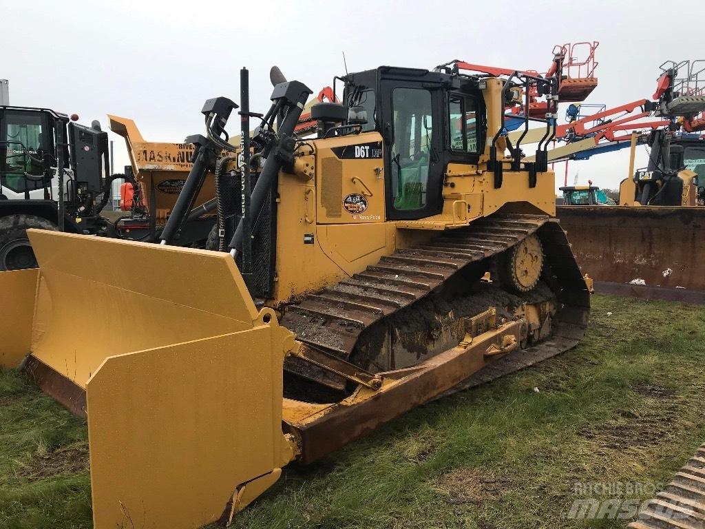 CAT D 6 T LGP D6T Bulldozer