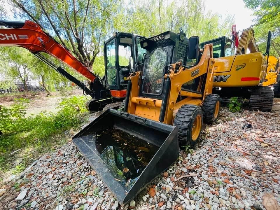CASE 465 HD Kompaktlader
