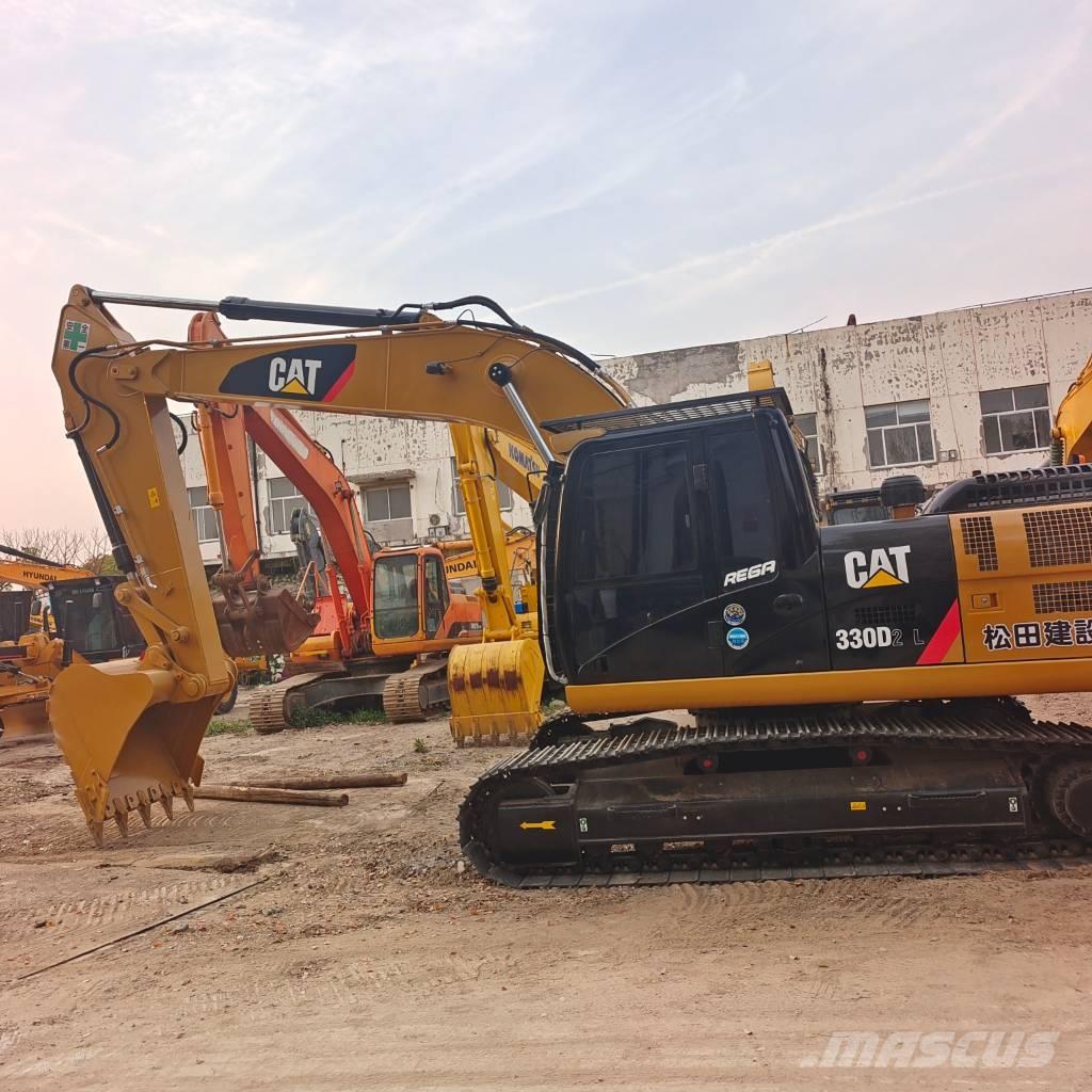 CAT 324 D2L Raupenbagger